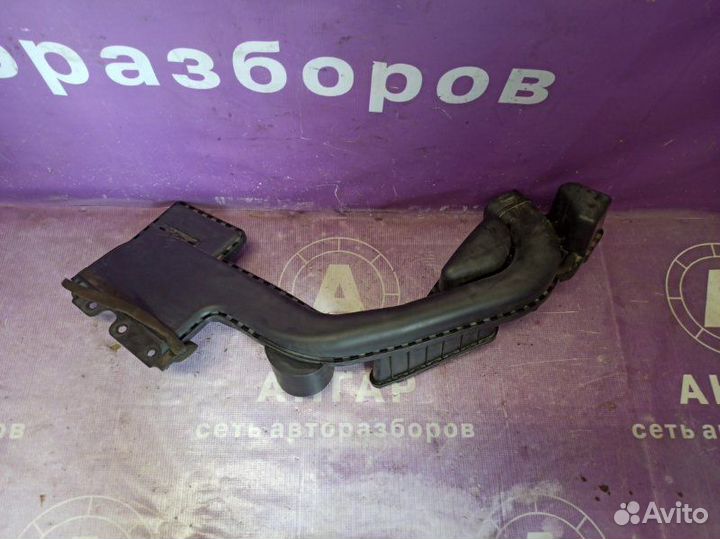 Воздухозаборник Renault Koleos hyoc 2TR 2010