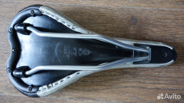 Велосипедное седло