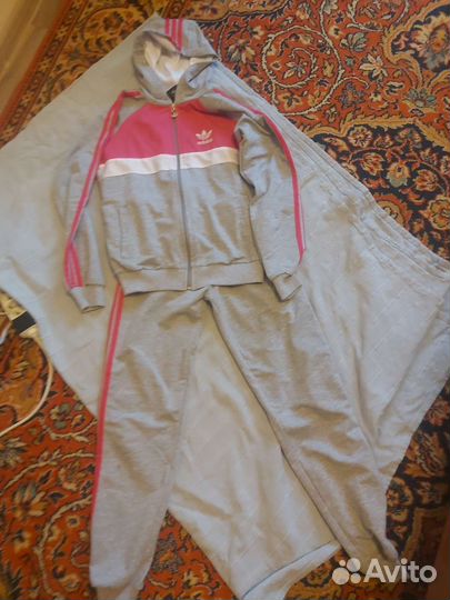 Спортивный костюм adidas для девочек