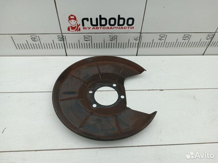 Кожух тормозного диска правый Volvo Xc60 I B6304T2