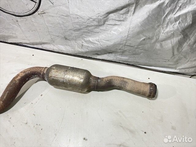 Резонатор Мерседес w212 w204