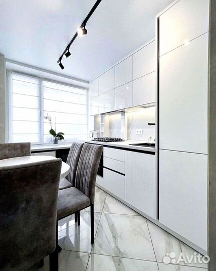 Угловая кухня с мдф фасадами