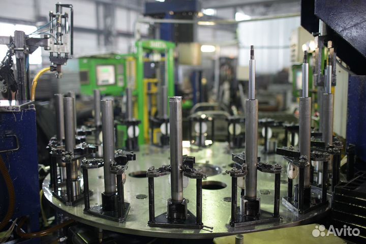 Амортизатор передний mazda 2/demio/verisa/ford fusion/fiesta 03- LH