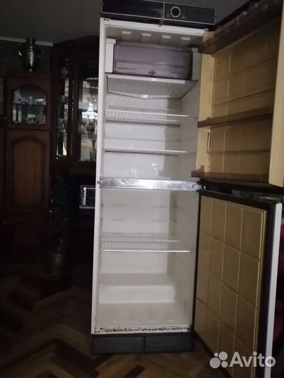 Холодильник бу