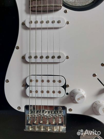 Электрогитара Squier MM Stratocaster HT black