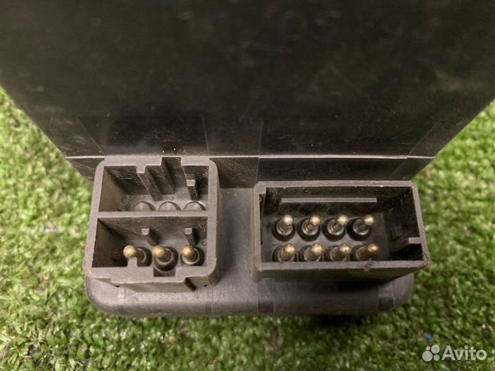 Компрессор центрального замка Mercedes-Benz