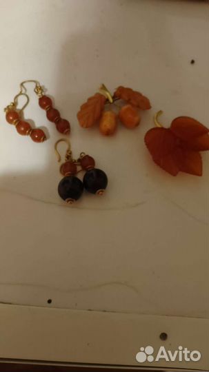 Брошь янтарь СССР