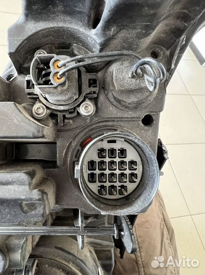 Фара левая Range rover evoque