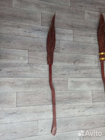 Метла Гарри Поттера Nimbus 2000