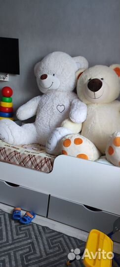 Большие плюшевые медведи