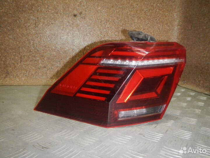 Фонарь задний левый, Volkswagen Tiguan
