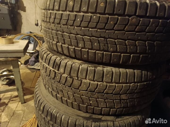 Dunlop SP Winter Ice 01 235/55 R18