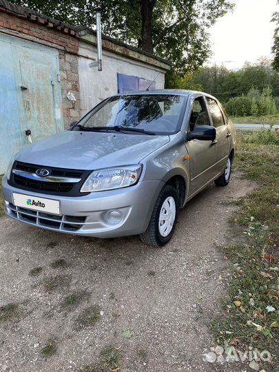 LADA Granta 1.6 МТ, 2013, 123 000 км