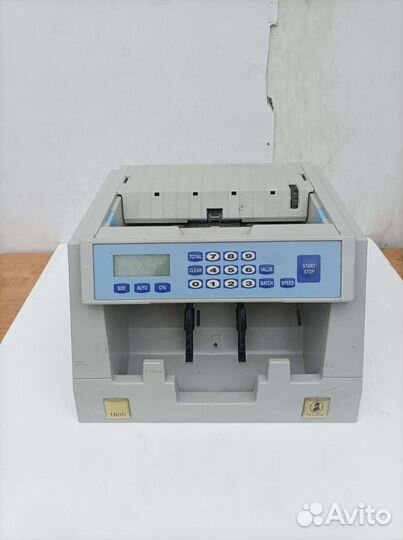 Машинка для счета денег