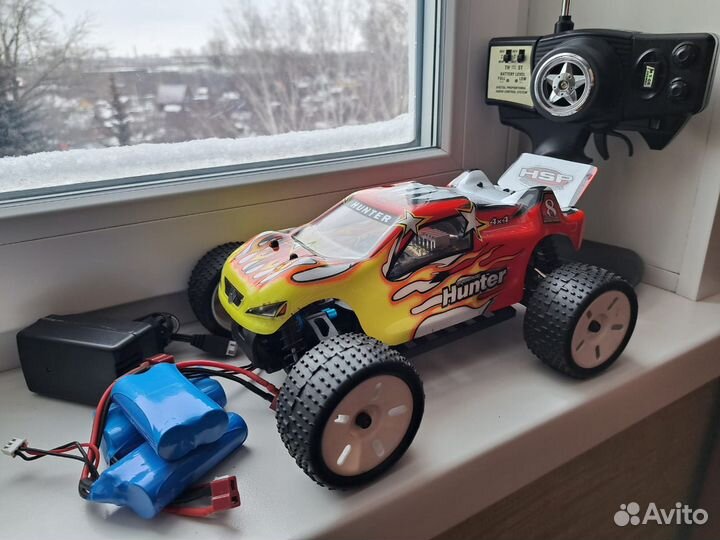 Машинка на радиоуправление HSP 1/16