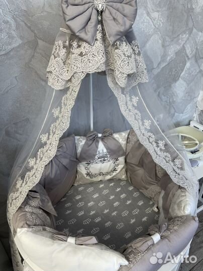 Бортики и балдахин в кроватку