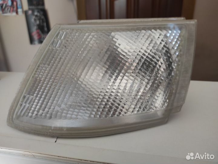 Указатель поворота передний левый 2110