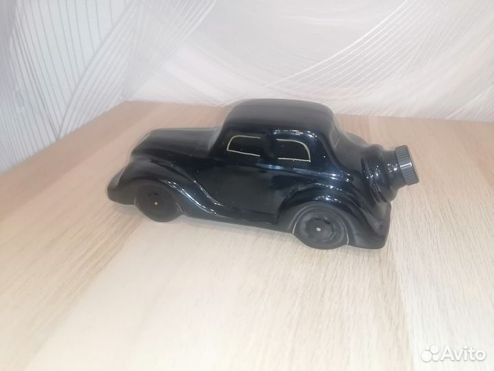 Декоративная керамическая бутылка