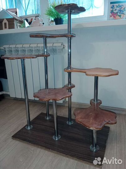 Подставка для цветов напольная