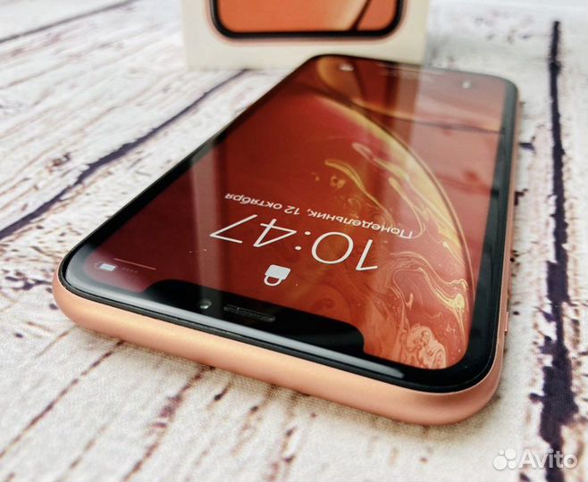 iPhone Xr, 64 ГБ