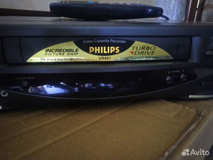 Видеомагнитофон philips VR 497/55