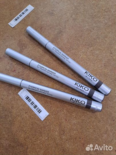 Фломастер для бровей 02. Kiko Milano