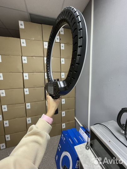 Кольцевая лампа