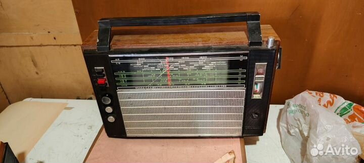 Радиоприемник океан 205