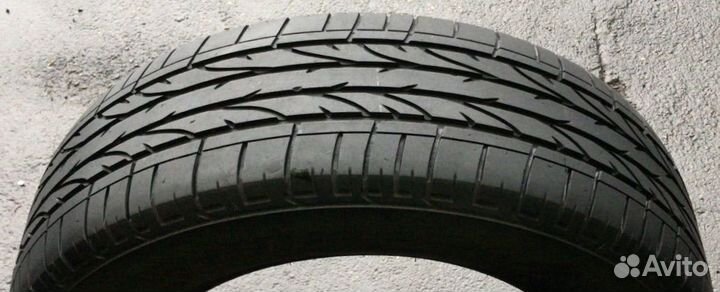 Bridgestone Dueler H/P Sport 215/65 R16