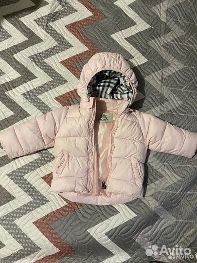 Детский пуховик Burberry на девочку 6-12 месяцев