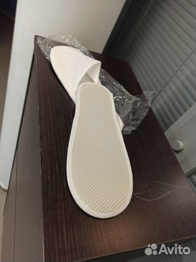 Одноразовые тапочки
