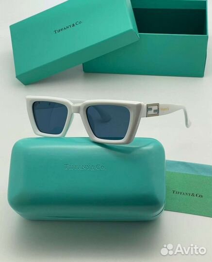 Солнцезащитные очки Tiffany