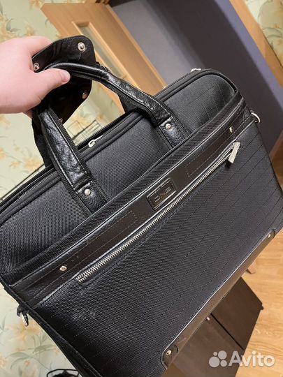 Сумка под ноутбук