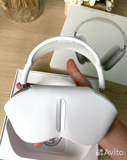 AirPods Pro Max 2025