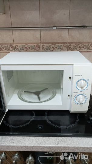 Микроволновка бу рабочая