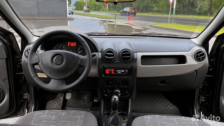 Renault Logan 1.4 МТ, 2011, 115 000 км