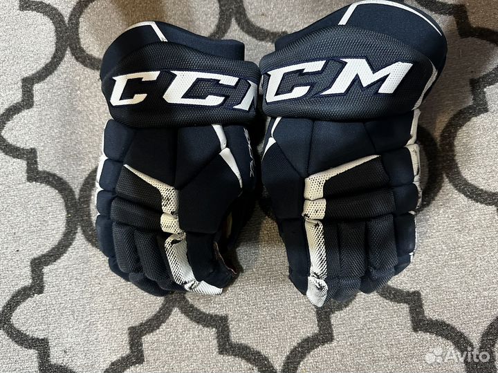 Краги хоккейные