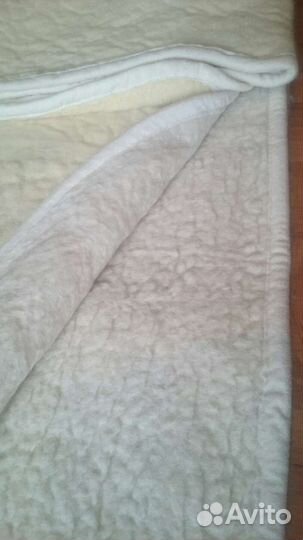 Овечья шерсть простынь 200х220