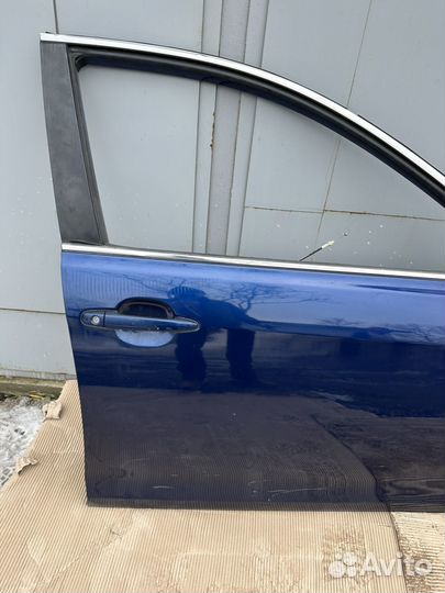 Передняя правая дверь toyota camry 40