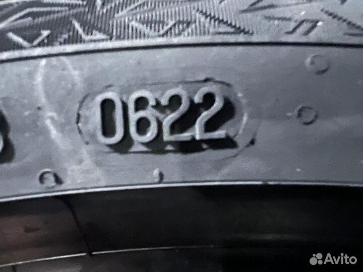 Continental IceContact 3 255/35 R19 96T