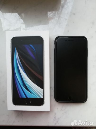 iPhone SE (2020), 64 ГБ