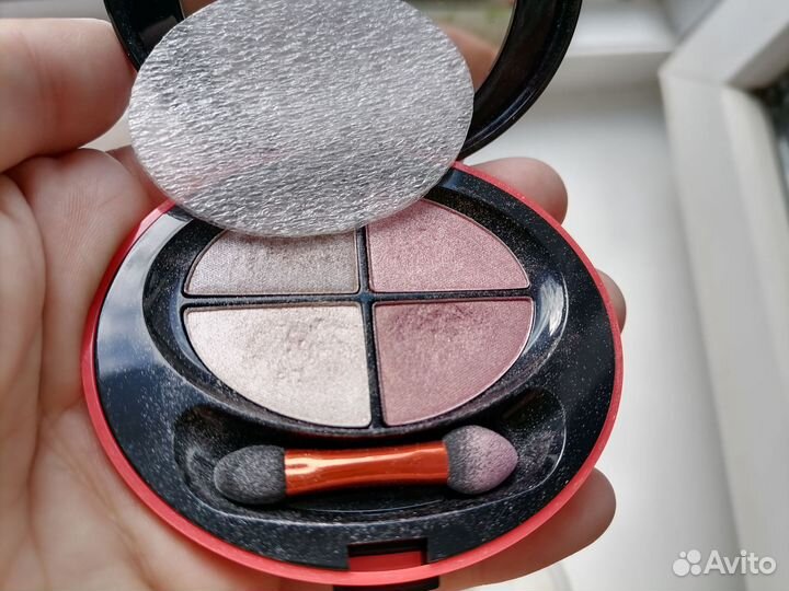 Тени для глаз и век