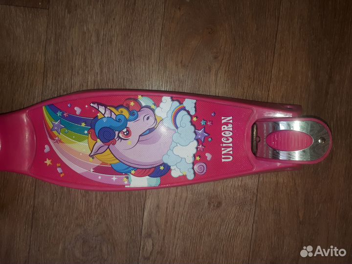 Самокат детский со светящимися колесами