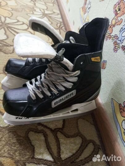 Хоккейные коньки Bauer lightspeed pro supreme