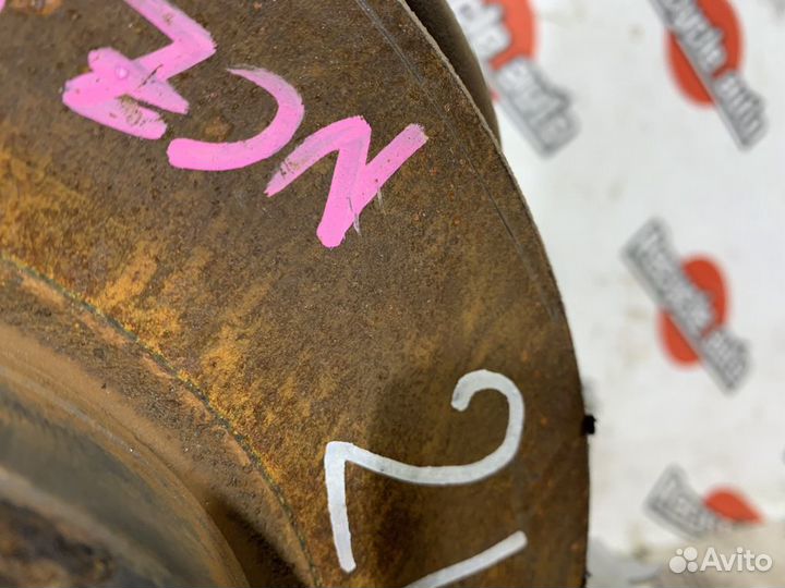 Ступица toyota raum NCZ20 1nz L F Перед / Передний