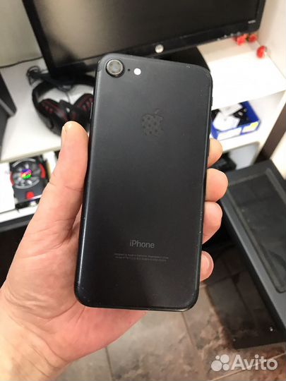 iPhone 7, 32 ГБ