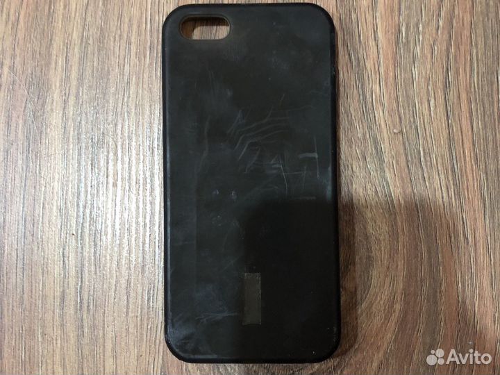 Чехол на iPhone 5s