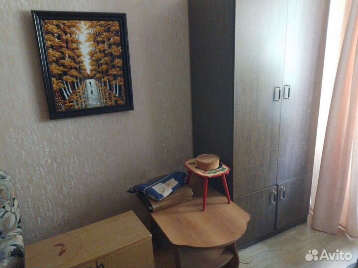 Кресла, диван, шкафы,гардероб, тумба