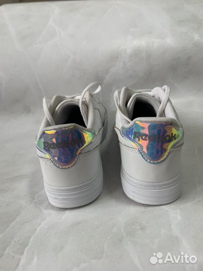 Кроссовки Reebok женские 39р