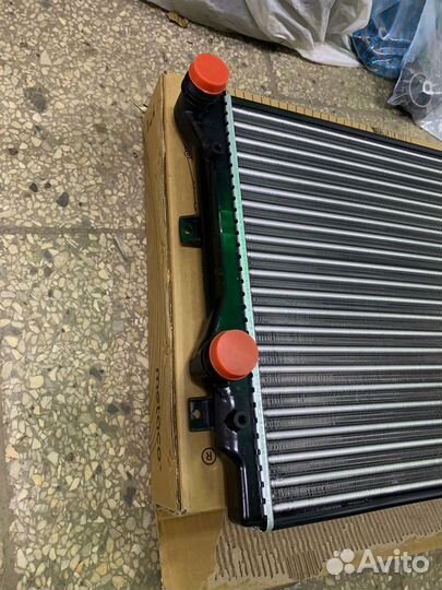Радиатор охлаждения Audi A3, TT, Seat Altea